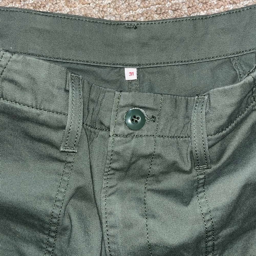 WOMENS LEVI'S COTTON OLIVE GREEN CARGO ARMY PANTS SIZE 31 - Picture 7 of 9